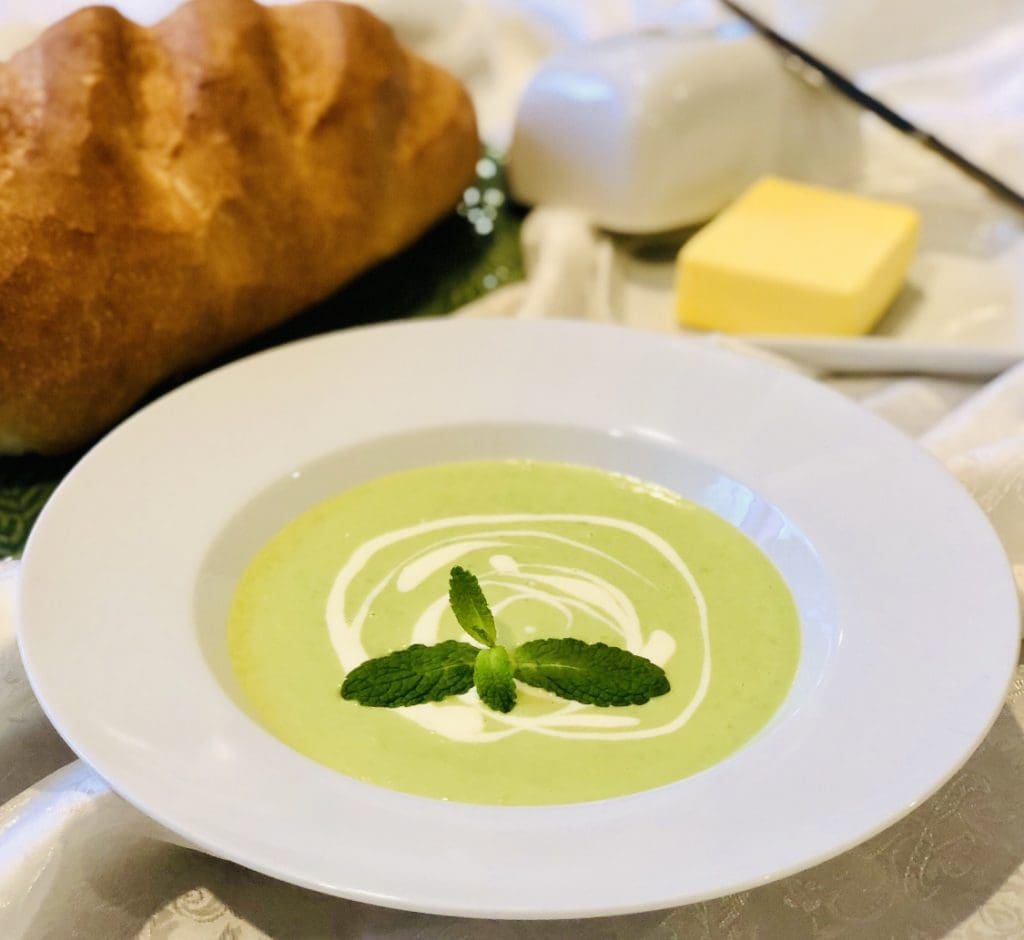 Pea soup with wasabi