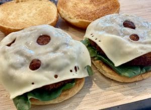 making portobello mushroom burgers