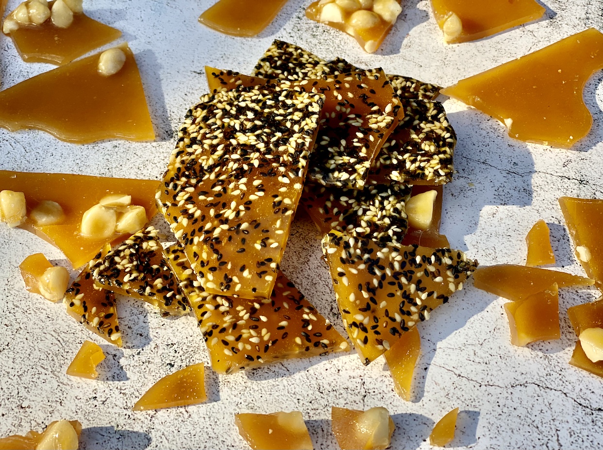 How To Make Brittle - 3CatsFoodie
