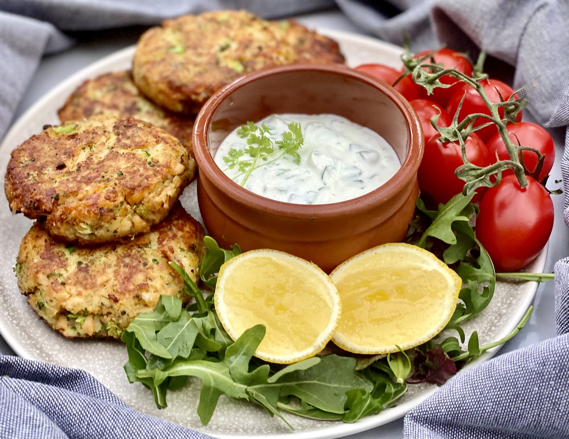 Salmon Patties with Cheese and Broccoli