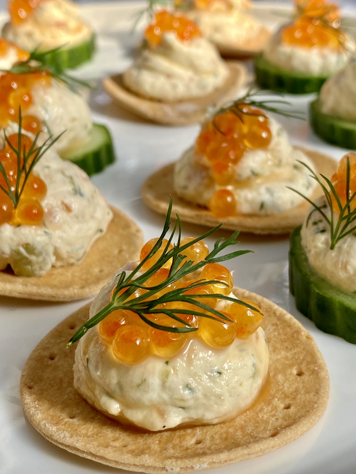 Smoked salmon canapés