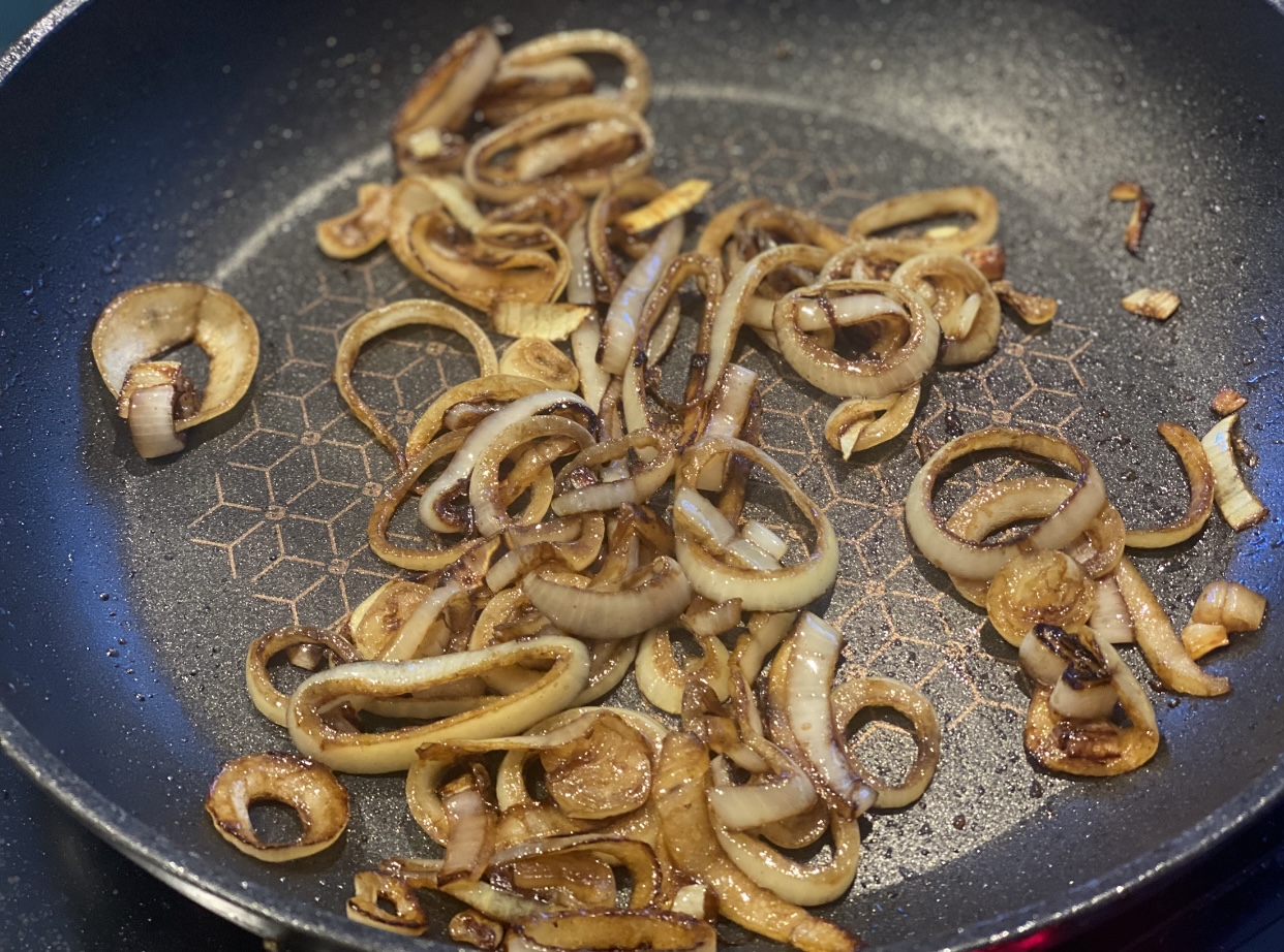 cooking onions