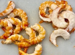 preparing the prawns