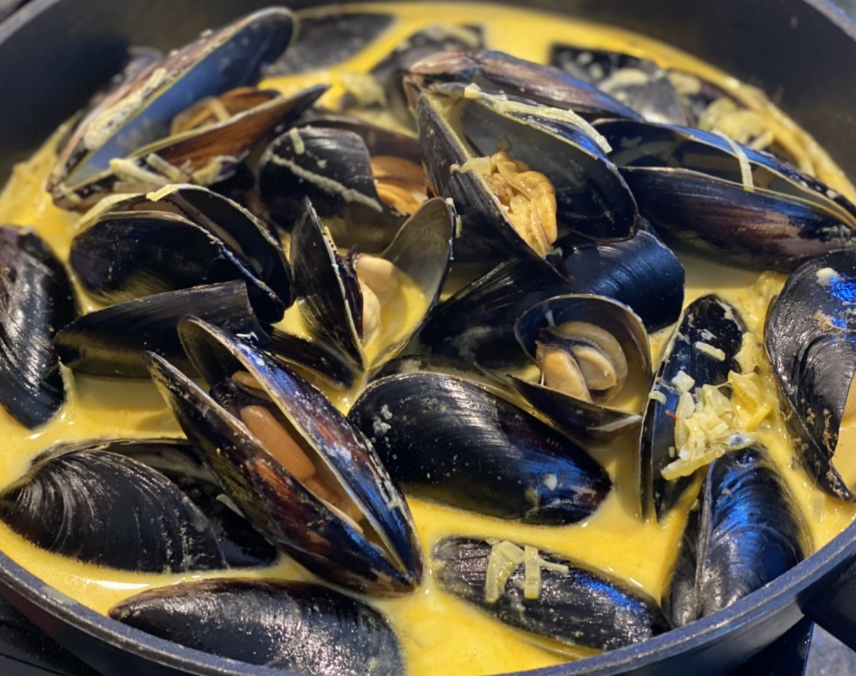 Mussel and Saffron Soup