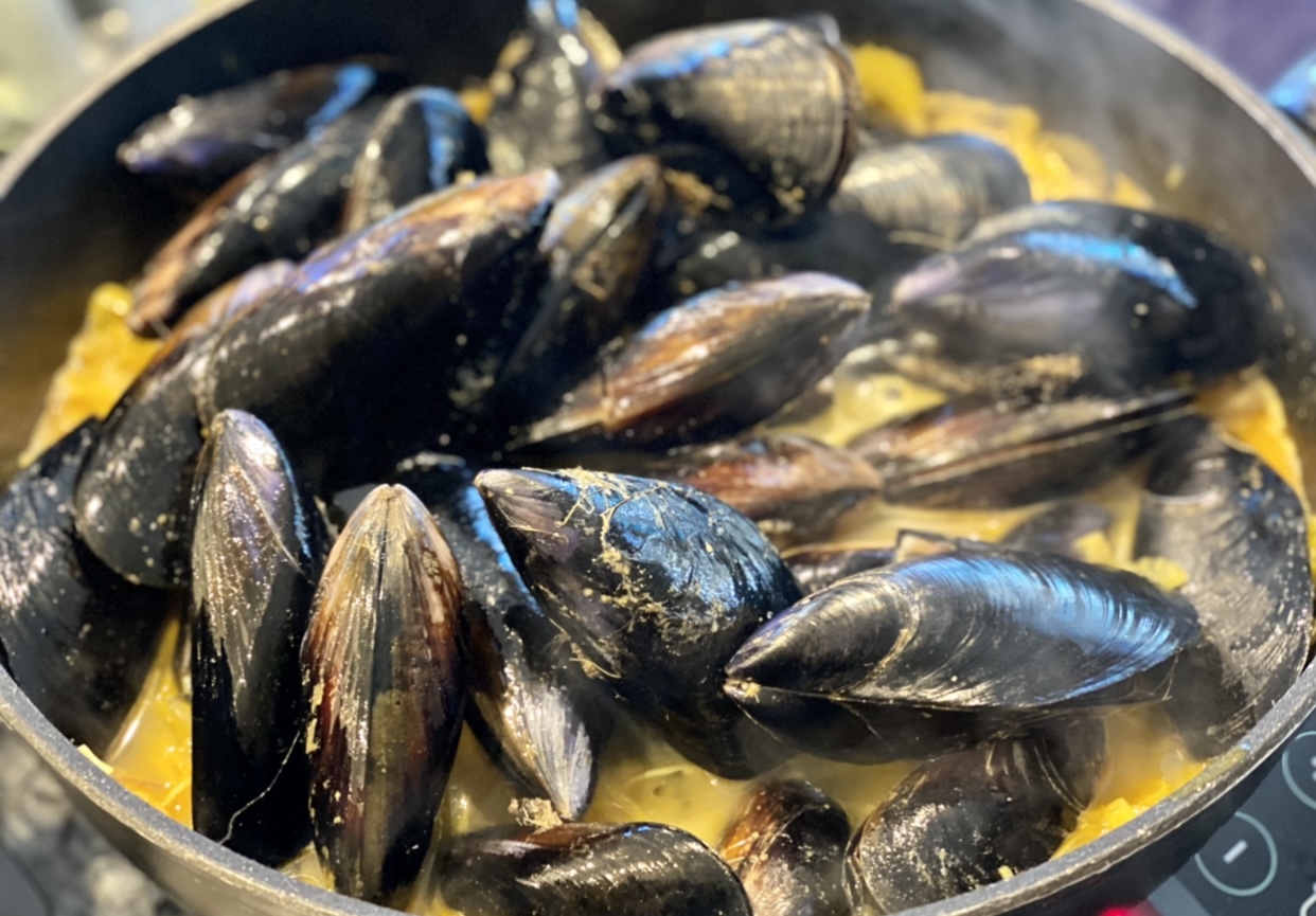 Mussel and Saffron Soup