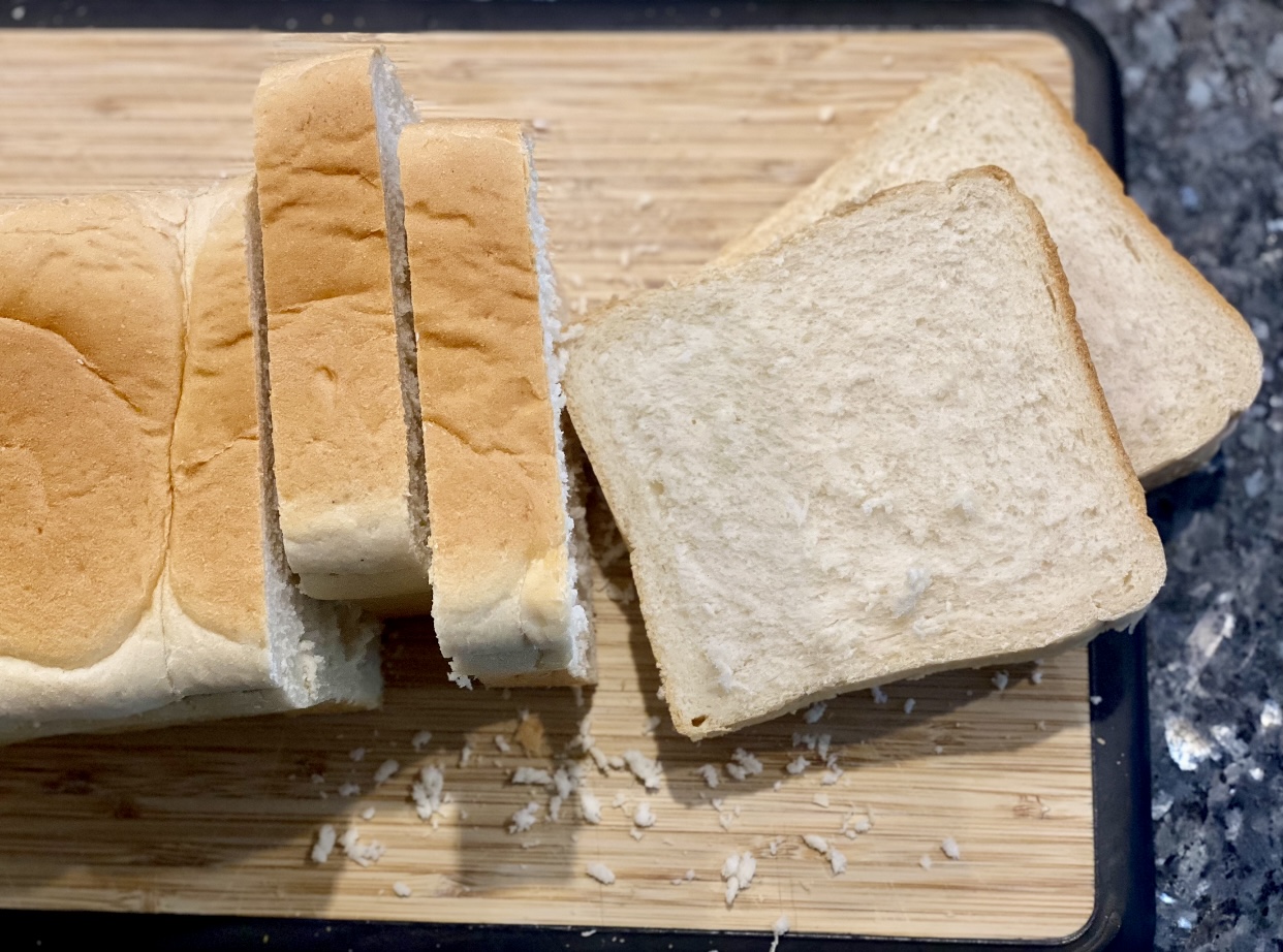 slicing bread