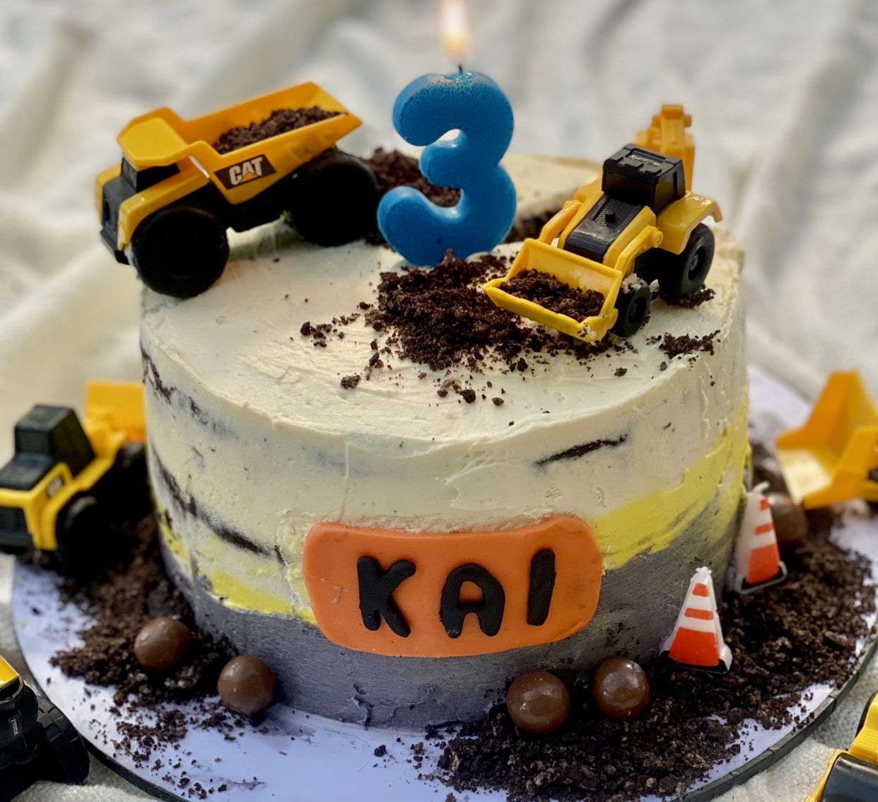 Construction Cake - 1109 – Cakes and Memories Bakeshop