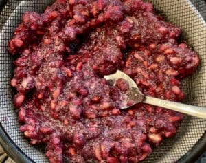 making pomegranate juice