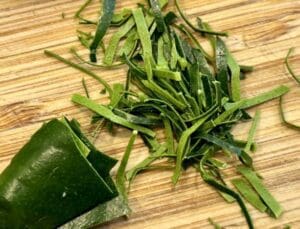 preparing kaffir lime leaves