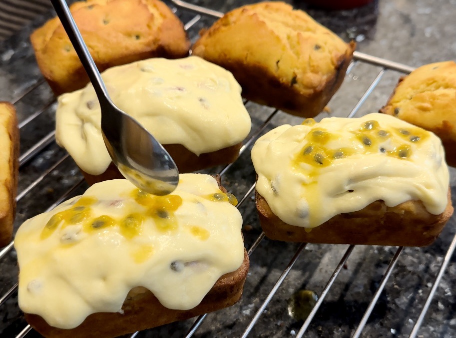 Passionfruit Muffins