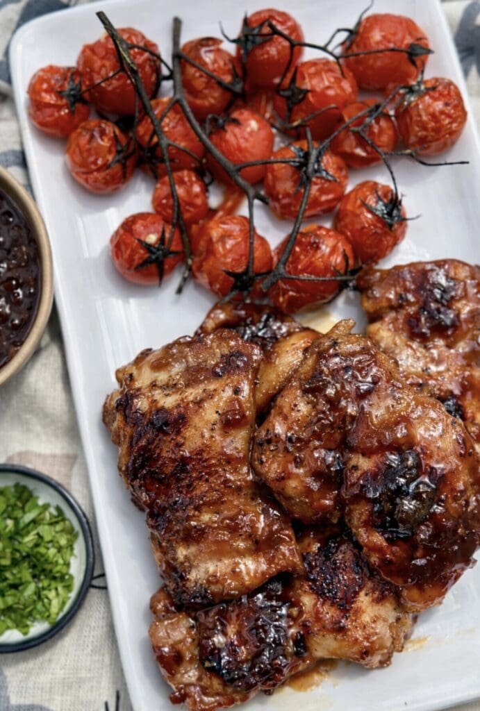 Close-up of balsamic chicken with a rich glaze, ready in under 30 minutes and perfect for an easy family meal.