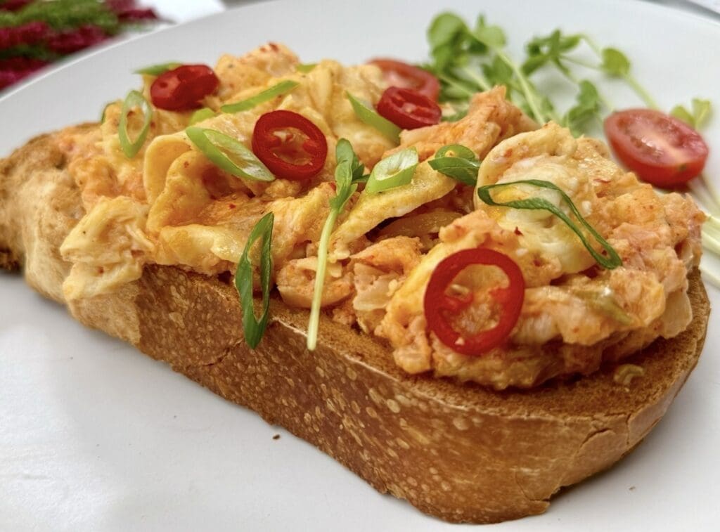 Kimchi Scrambled Eggs