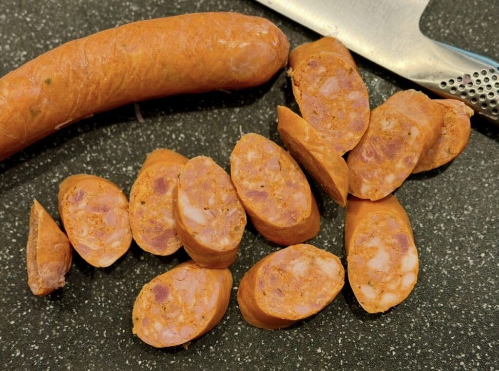 slicing the chorizos